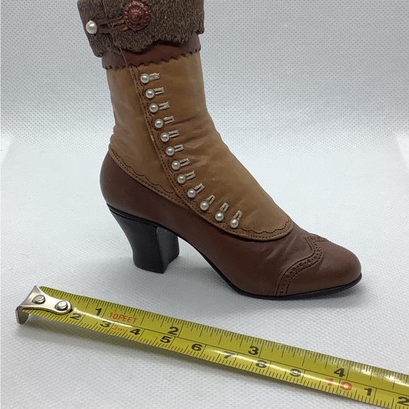 Just the Right Shoe High Button Boot by Raine Miniature Vintage Collectible 4” - Picture 5 of 9
